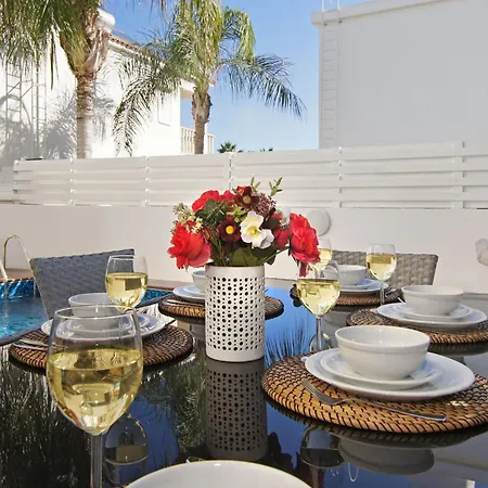 Villa Clara