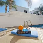 Clara Villa Protaras
